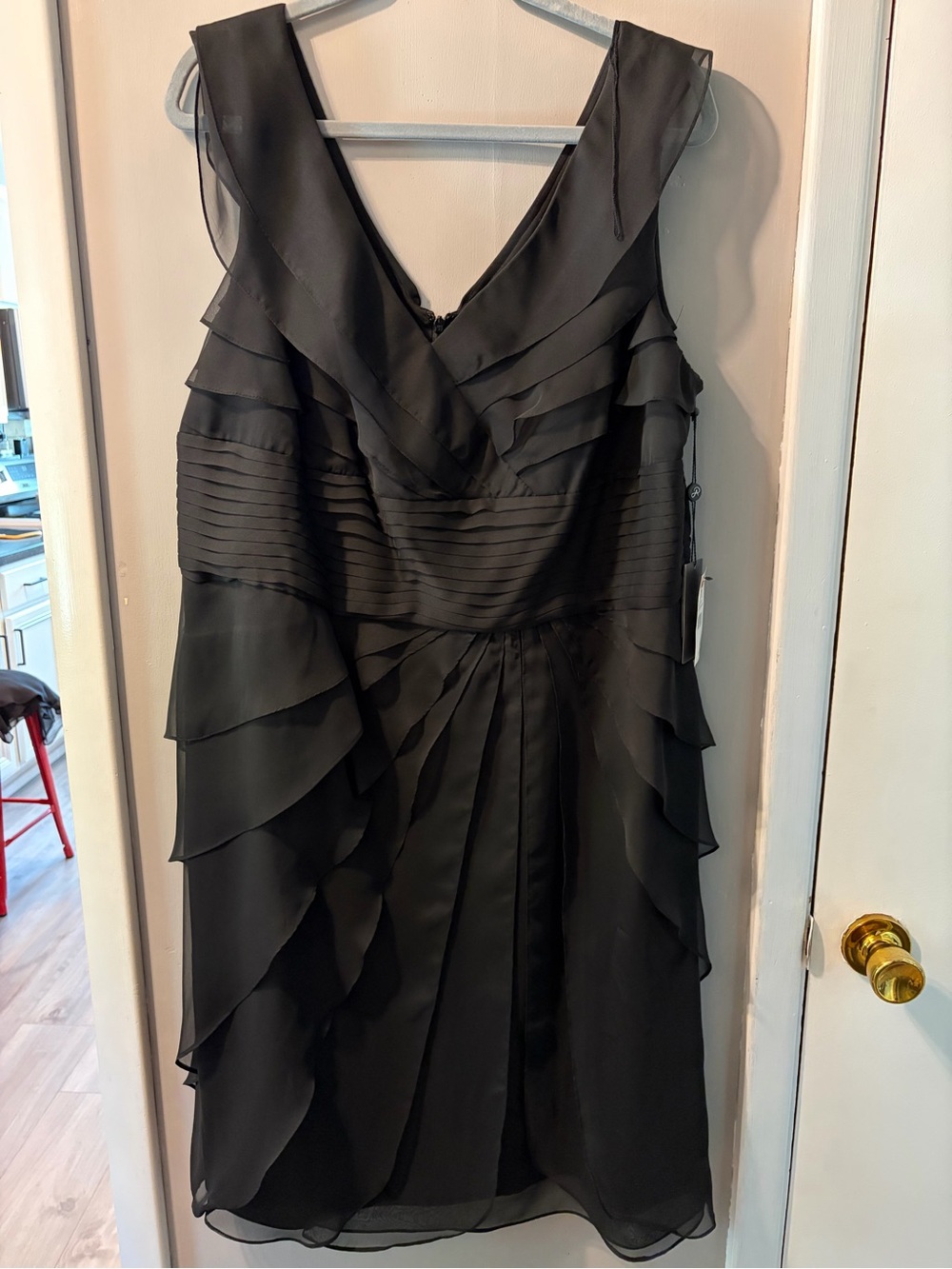 Adrianna Papell Black Layered Ruffle Midi Dress